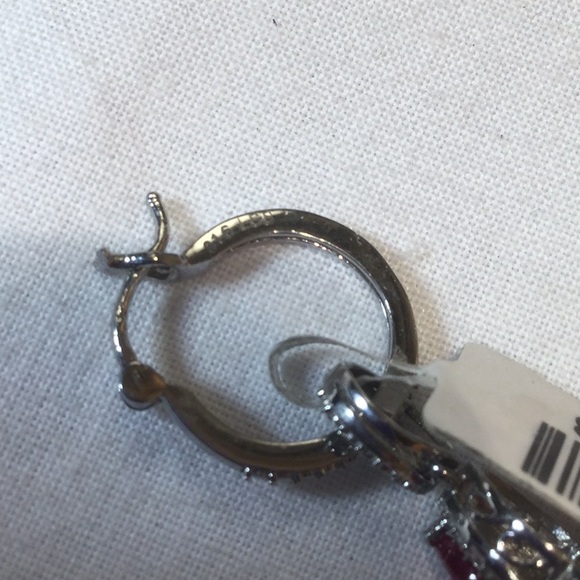 NWT Red Crystal dangle silver Hoop earrings - Picture 5 of 8
